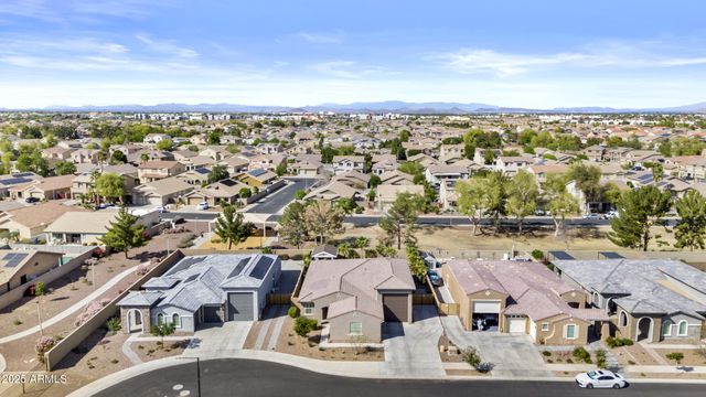 14370 W HEARN Road, Surprise, AZ 85379