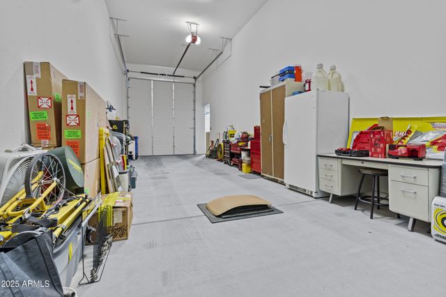 14370 W HEARN Road, Surprise, AZ 85379