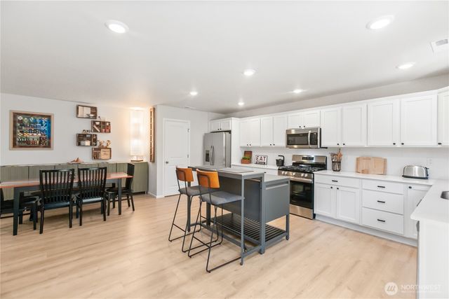 111 NE Ridgetop Crossing, Belfair, WA 98528