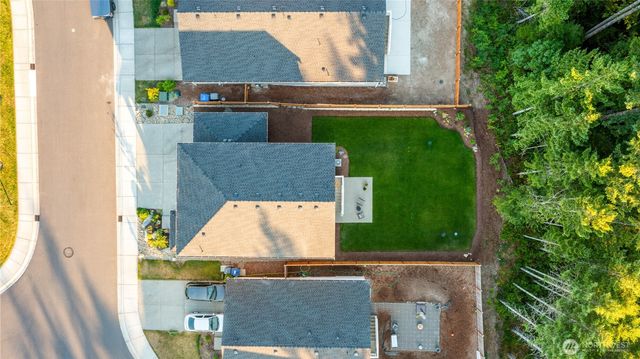111 NE Ridgetop Crossing, Belfair, WA 98528
