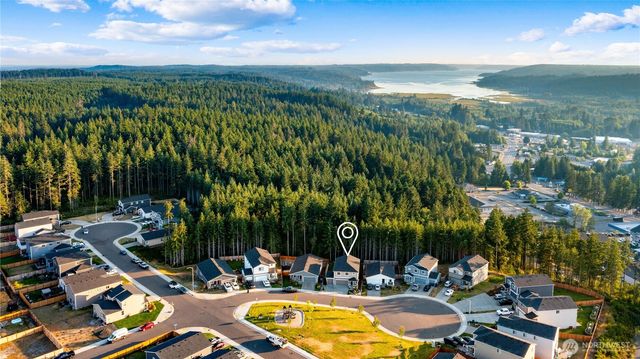 111 NE Ridgetop Crossing, Belfair, WA 98528