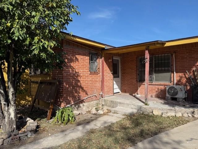 2017 Newport Street, Mcallen, TX 78501