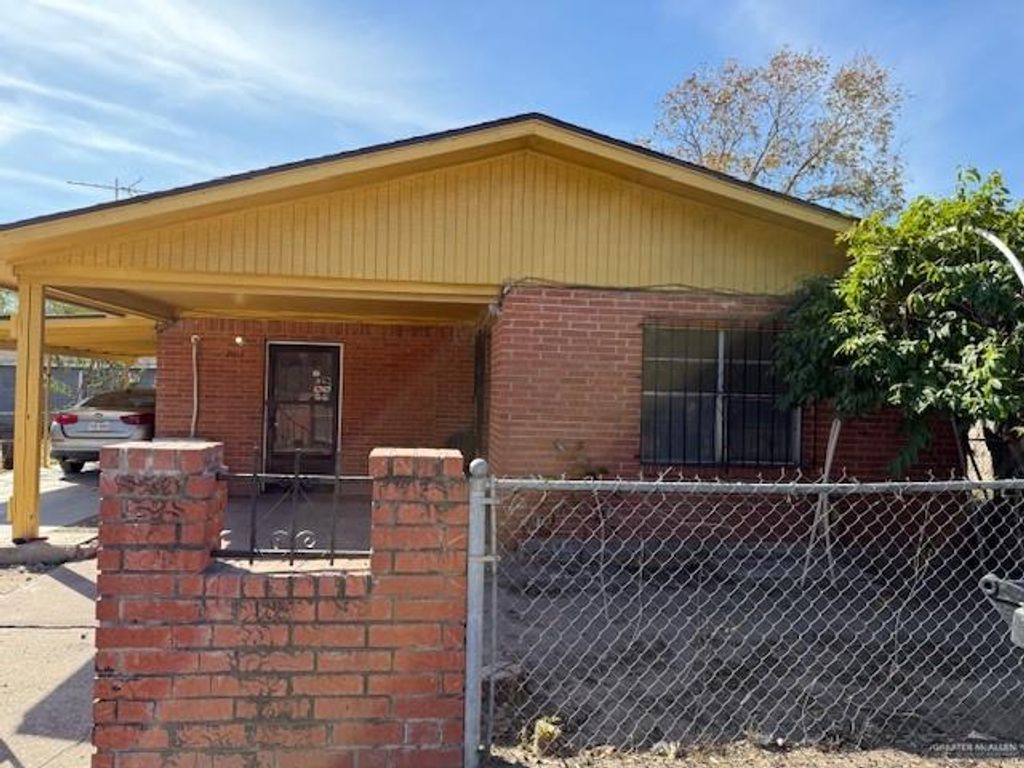 2017 Newport Street, Mcallen, TX 78501