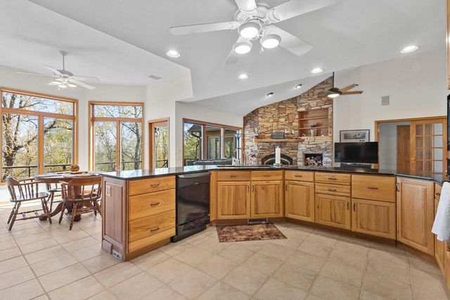 N6130 Honeysuckle Lane, Green Lake, WI 54941