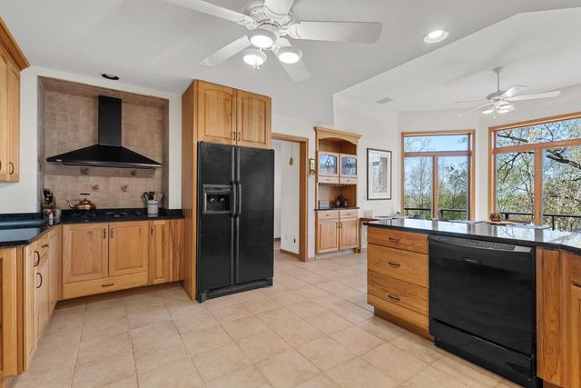 N6130 Honeysuckle Lane, Green Lake, WI 54941