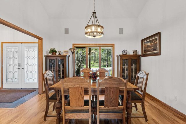 N6130 Honeysuckle Lane, Green Lake, WI 54941