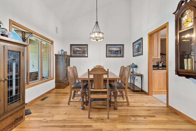 N6130 Honeysuckle Lane, Green Lake, WI 54941