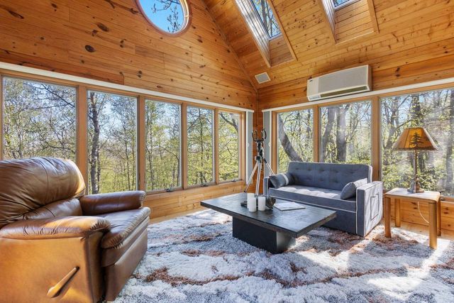N6130 Honeysuckle Lane, Green Lake, WI 54941