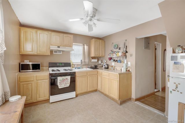 1862 University Avenue, Bronx, NY 10453