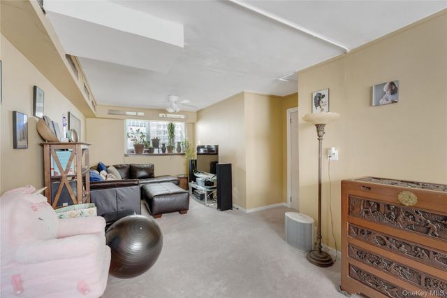 1862 University Avenue, Bronx, NY 10453