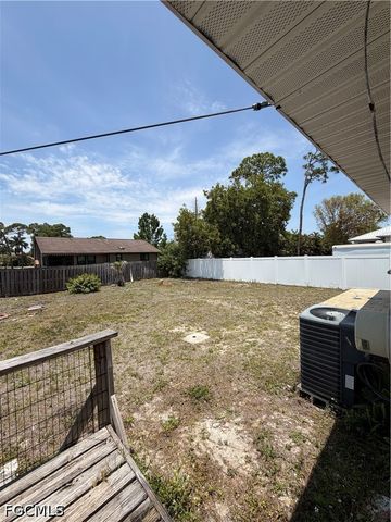 18306 Hepatica RD, Fort Myers, FL 33967