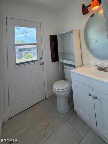 18306 Hepatica RD, Fort Myers, FL 33967