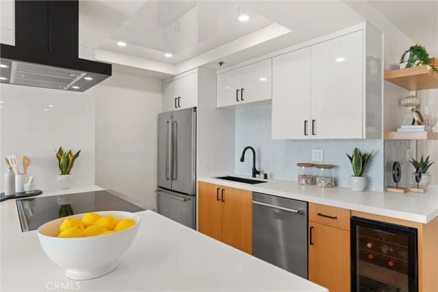 615 Esplanade 503, Redondo Beach, CA 90277