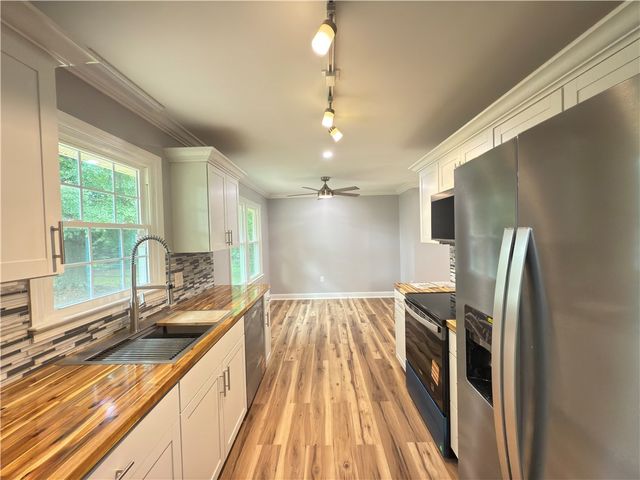 115 Woodfern Circle, Belton, SC 29627