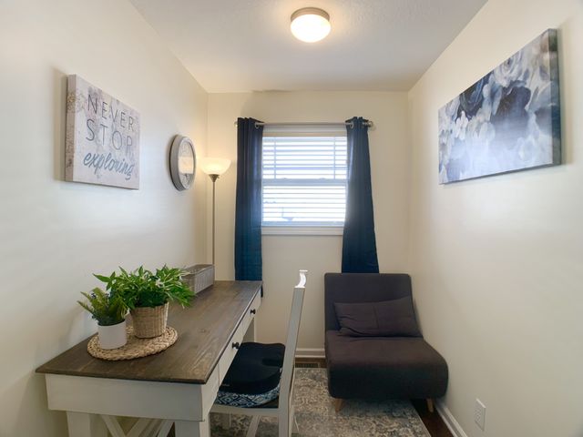 1016 Sunset Dr, Clarksville, TN 37040