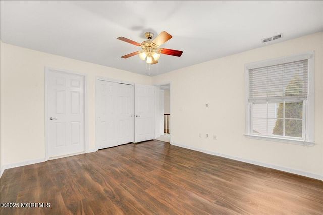 28 Santa Rosa Lane, Tinton Falls, NJ 07753