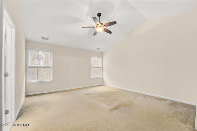 28 Santa Rosa Lane, Tinton Falls, NJ 07753