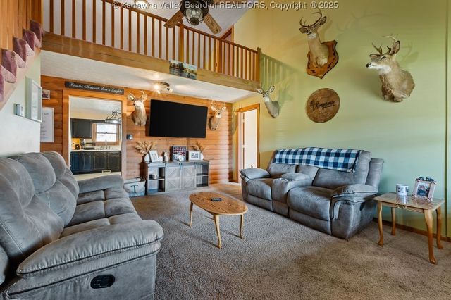 116 Roosevelt Boulevard, Eleanor, WV 25070