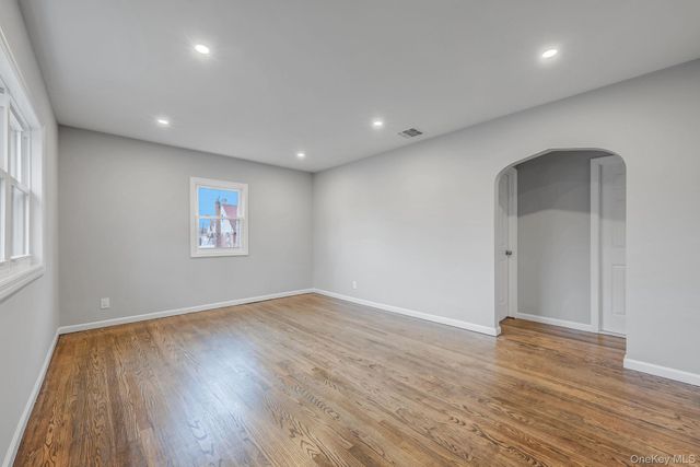 125 Boden Avenue, Valley Stream, NY 11580