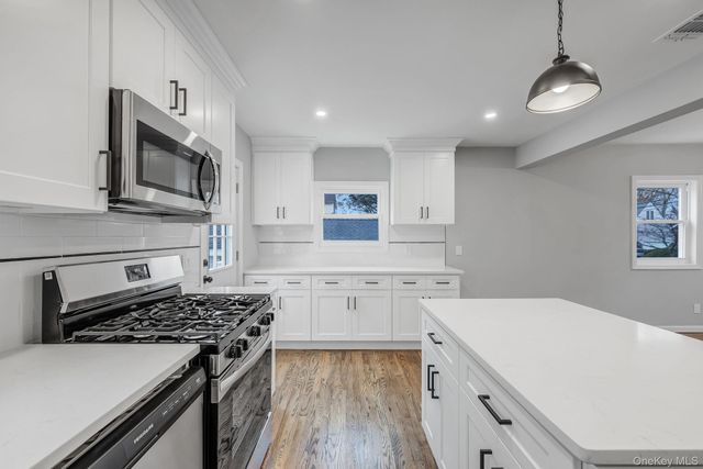 125 Boden Avenue, Valley Stream, NY 11580