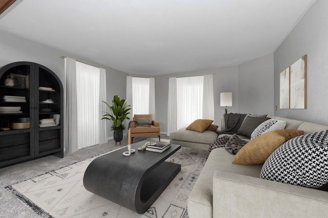 2506 S 4th Street, Kalamazoo, MI 49009