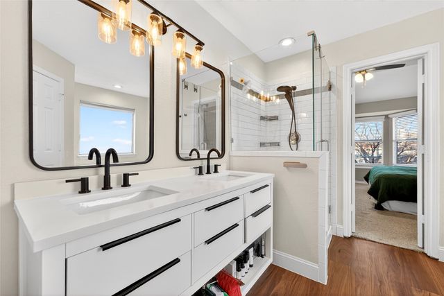 1804 Hunters Ridge Drive, Grapevine, TX 76051