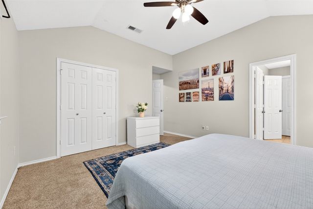 1804 Hunters Ridge Drive, Grapevine, TX 76051