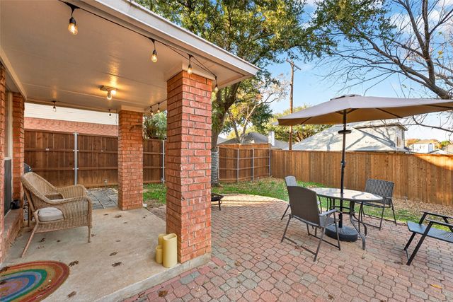 1804 Hunters Ridge Drive, Grapevine, TX 76051