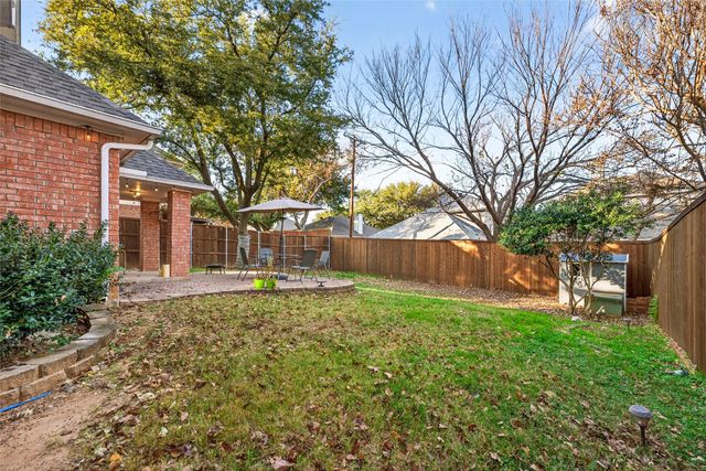 1804 Hunters Ridge Drive, Grapevine, TX 76051