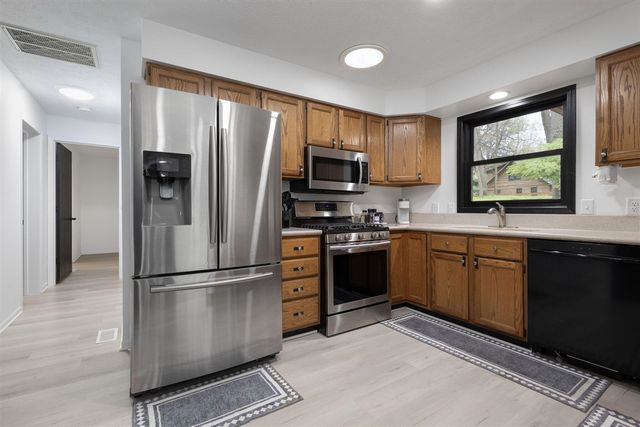 14458 Wolf Lane, New Buffalo, MI 49117
