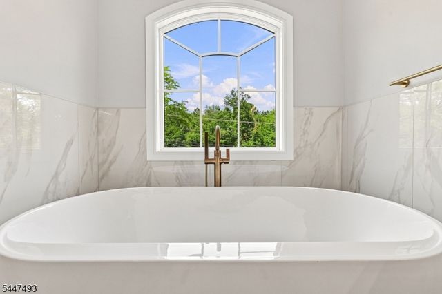 102 Liberty Corner Rd, Warren Twp., NJ 07059
