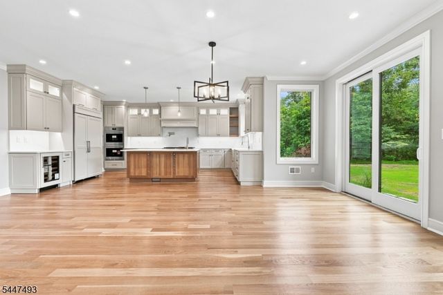 102 Liberty Corner Rd, Warren Twp., NJ 07059