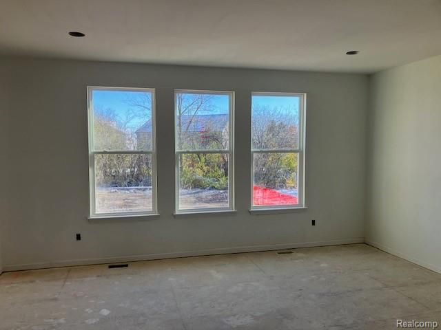 1924 MAGGIE Lane, Superior Charter Township, MI 48198