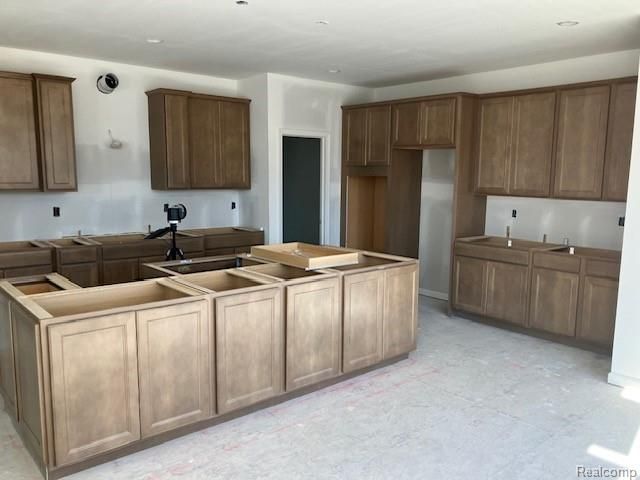 1924 MAGGIE Lane, Superior Charter Township, MI 48198