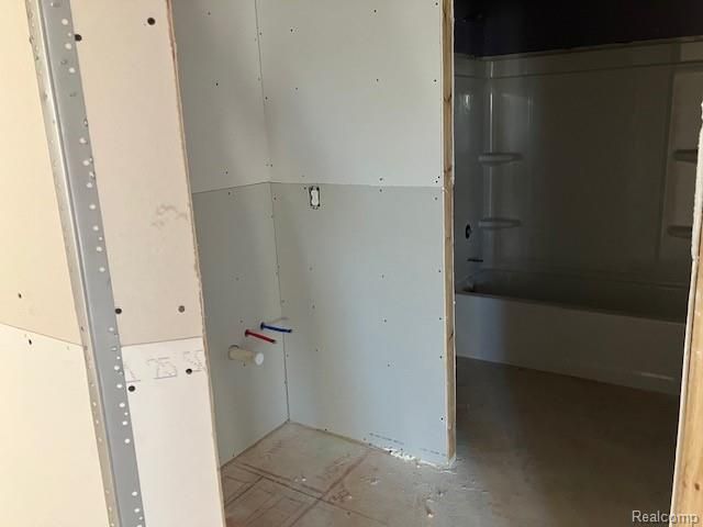 1924 MAGGIE Lane, Superior Charter Township, MI 48198