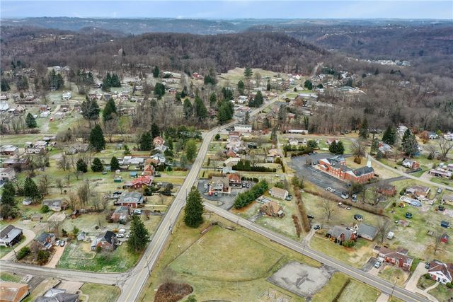 708 State Route 130, Penn Twp, PA 15085