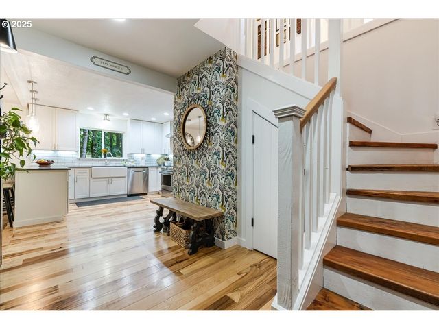 19636 S RIDGE Rd, Oregon City, OR 97045