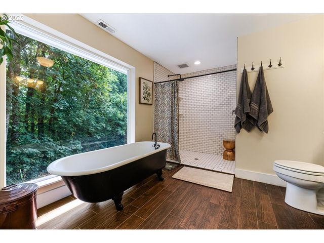 19636 S RIDGE Rd, Oregon City, OR 97045