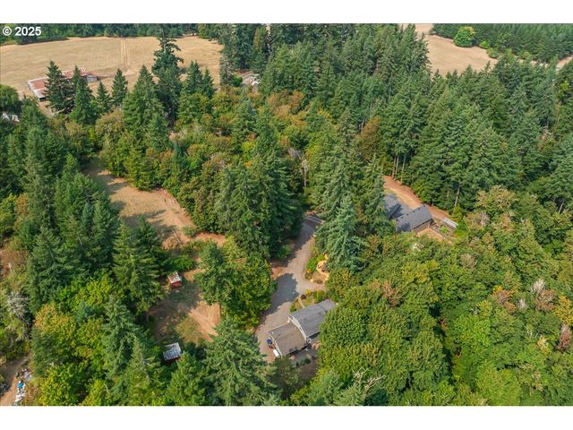 19636 S RIDGE Rd, Oregon City, OR 97045