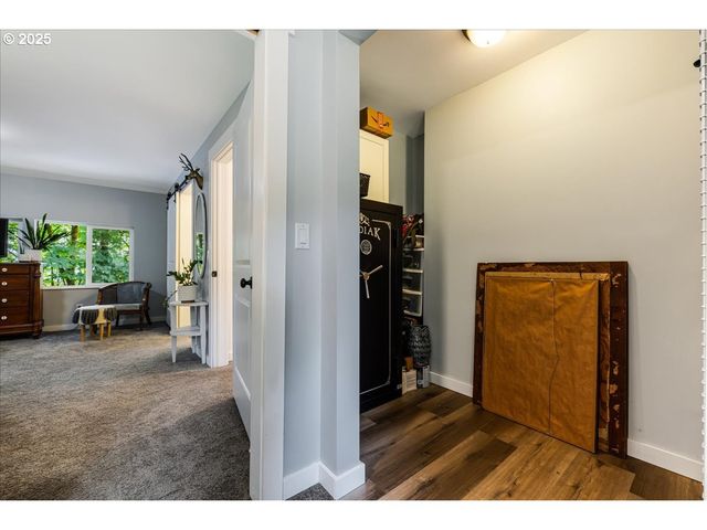 19636 S RIDGE Rd, Oregon City, OR 97045