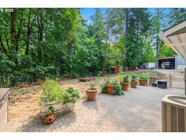 19636 S RIDGE Rd, Oregon City, OR 97045