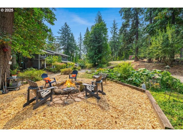 19636 S RIDGE Rd, Oregon City, OR 97045