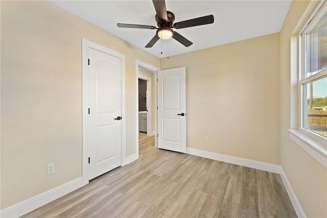 1121 Lowery Street, Bryan, TX 77803