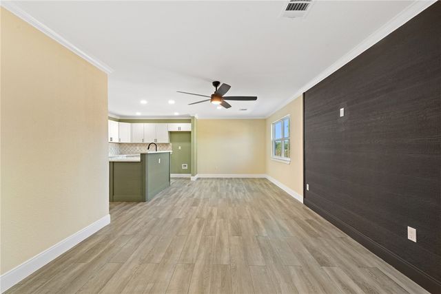1121 Lowery Street, Bryan, TX 77803