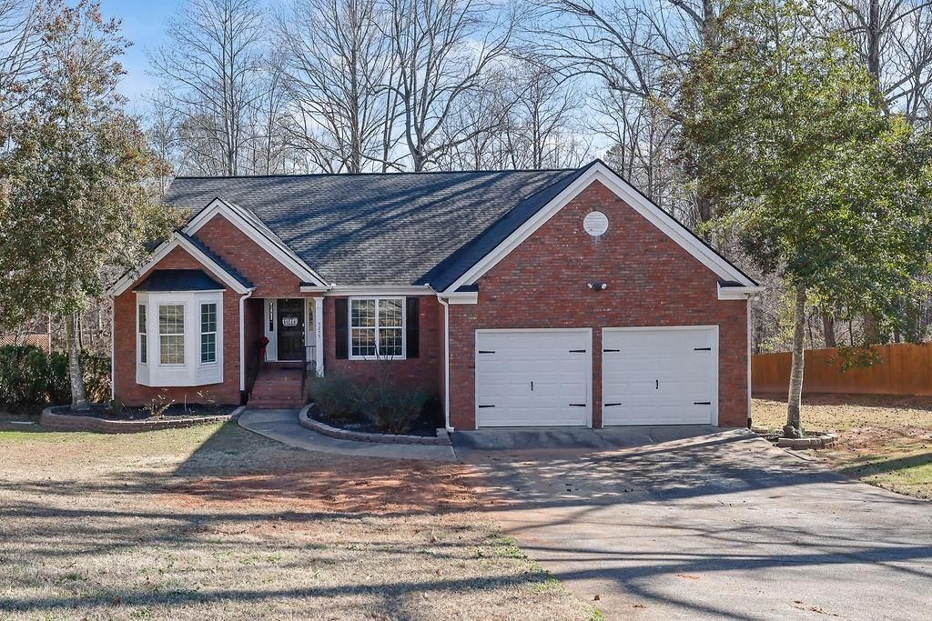Image 1 of property listing at 5255 Tallantworth Crossing, Cumming, GA 30040