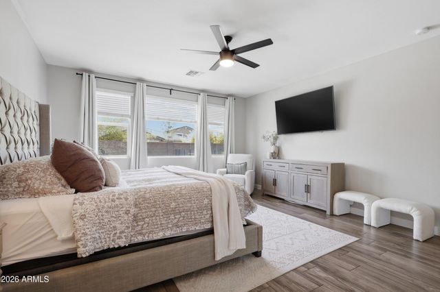 12517 W LAWRENCE Road, Glendale, AZ 85307