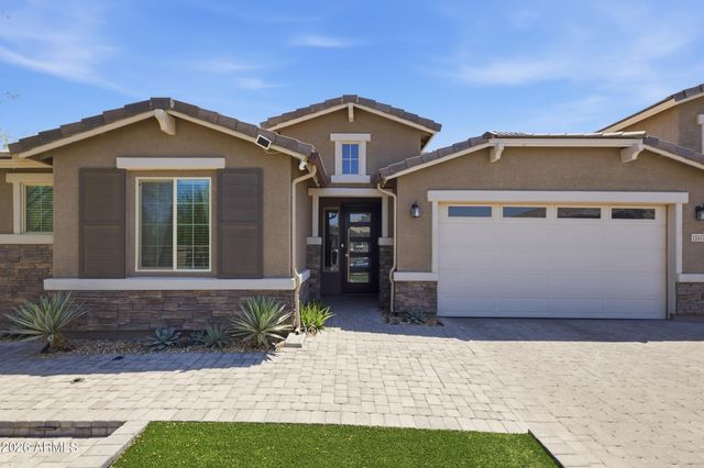 12517 W LAWRENCE Road, Glendale, AZ 85307