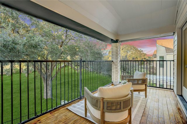 1428 Sugar Creek Boulevard, Sugar Land, TX 77478