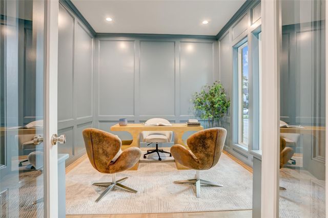 1428 Sugar Creek Boulevard, Sugar Land, TX 77478