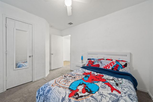 427 Remington Heights Drive, Houston, TX 77073